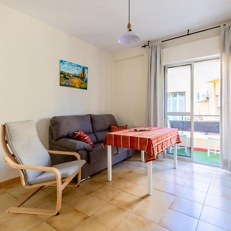 Apartamento Familiar Maria Auxiliadora Sevilla Dış mekan fotoğraf