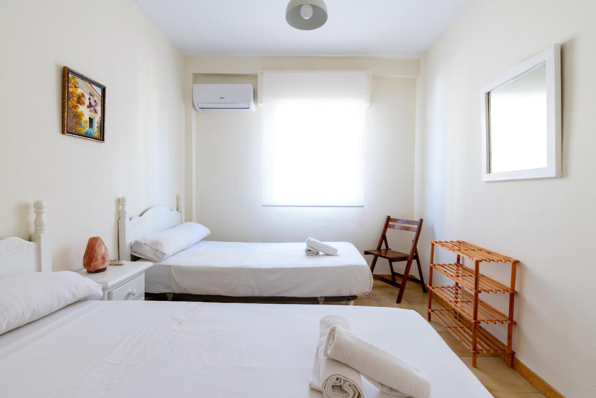 Apartamento Familiar Maria Auxiliadora Sevilla Dış mekan fotoğraf