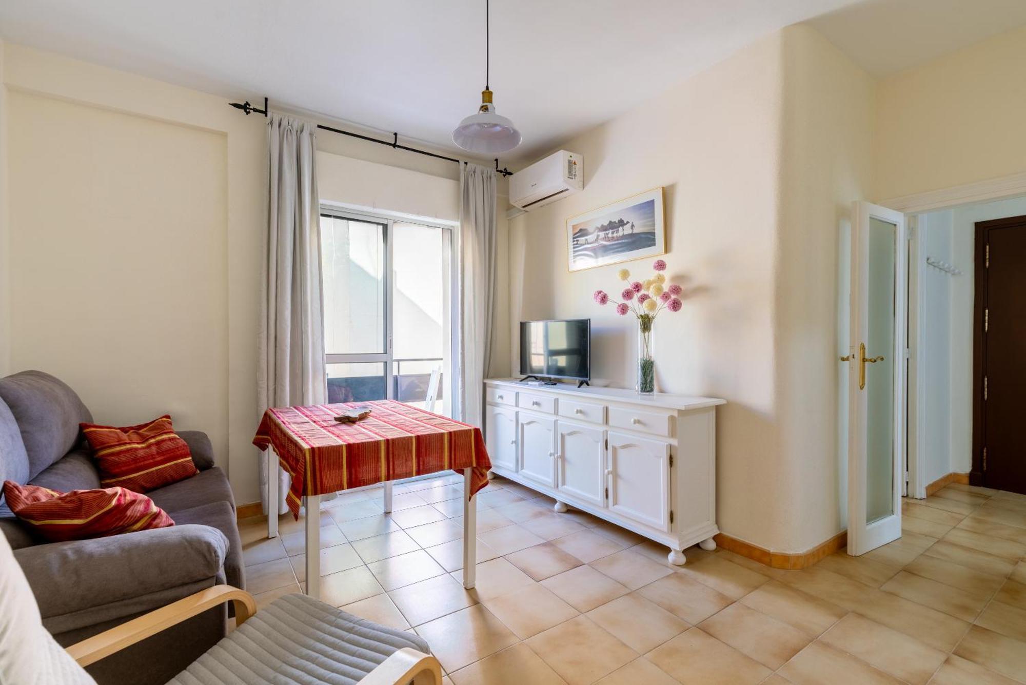 Apartamento Familiar Maria Auxiliadora Sevilla Dış mekan fotoğraf
